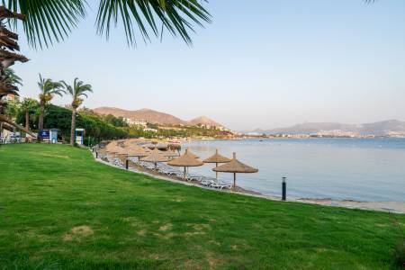 YASMIN BODRUM RESORT Pools & Beach